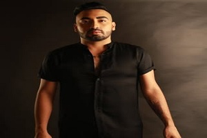 el peluquero Alejandro Alva