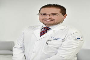 el Dr. Carlos García Cruz