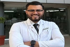 de los mejores psiquiatras, el Dr. Deldhy Nicolás Moya Sánchez