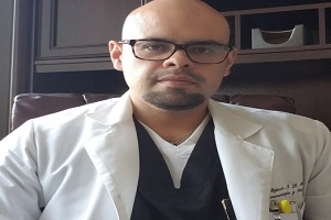 uno de los mejores ortopedistas de rodilla, el Dr. Alejandro Ismael López Atristáin