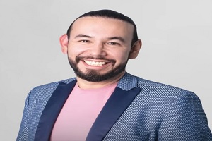 uno de los mejores tricólogos en México, foto del Dr. Enrique Orozco