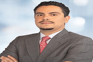 uno de los mejores cirujanos vasculares en México, foto del Dr. Gabriel U. Hernández De Rubín