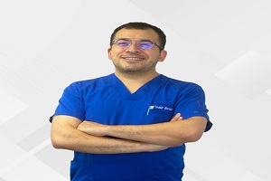 uno de los mejores cirujanos vasculares en México, foto del Dr. Jesús Isaías García Palafox