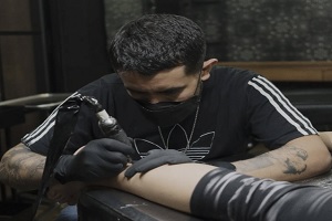 Sergio Es, tattoo artist 