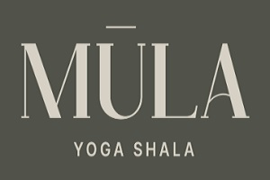 uno de los lugares para practicar yoga en México, logo de Mūla Yoga Shala