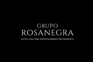 en lo restaurantes de lujo en México, logo del restaurante RosaNegra