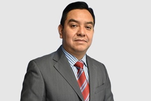Dr. Adán Pérez López